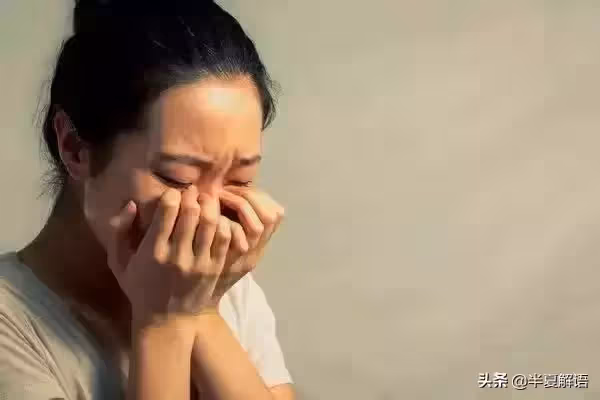 養父母8年,不給弟買車父母要挾不分拆遷款,媳婦懟父母落荒而逃
