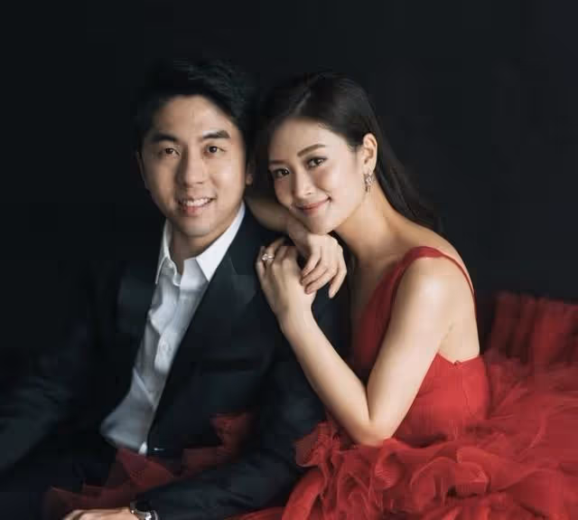 恭喜!香港著名靚模宣布平安產女,寶寶擁有大雙眼皮顏值高