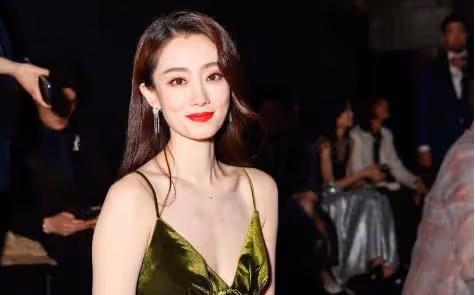 力不勝任?張小斐憑藉李煥英一角獲金雞獎影后,卻被質疑水分太大