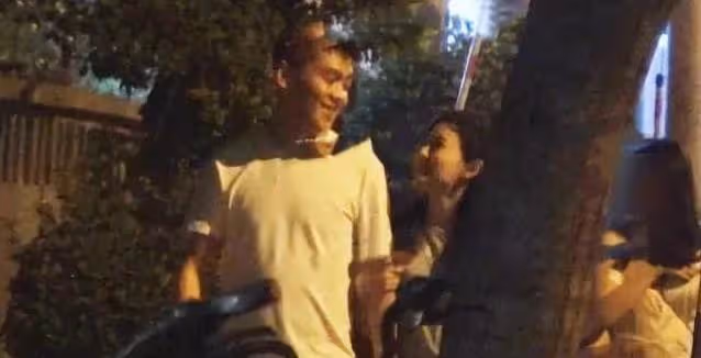 一手好牌打稀碎!以張翰女友出道,曾紅透半邊天