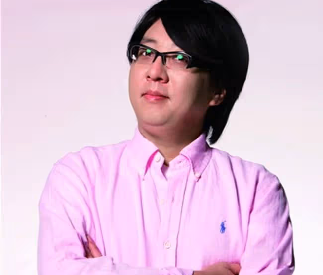 53歲袁惟仁成植物人!前妻獨自撫養倆娃,經濟壓力太大積勞成疾