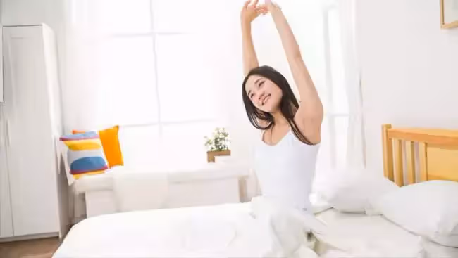 「我妹一家條件差,你每月給她8千生活費吧」妻:滾,我不是她媽