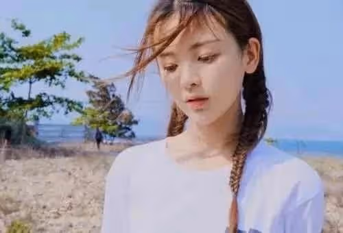 票選最令人討厭的20位女星,迪麗熱巴上榜,榜一「實至名歸」
