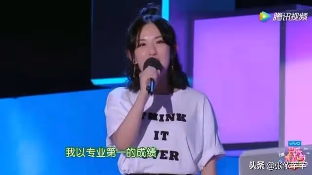 6年後再看趙麗穎謝娜:這對相愛相殺的姐妹情,絕對是世間罕有