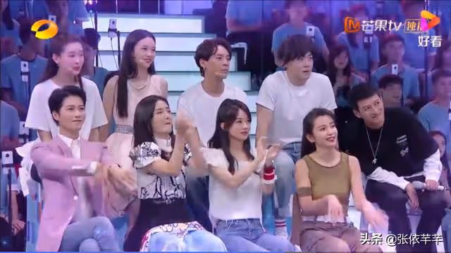 6年後再看趙麗穎謝娜:這對相愛相殺的姐妹情,絕對是世間罕有