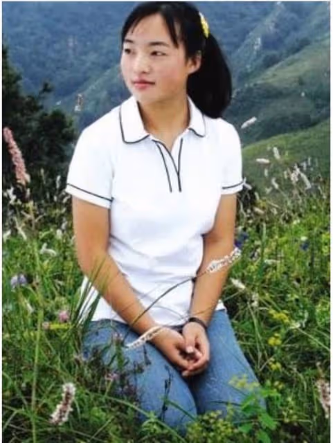 13歲喂豬，一夜爆紅後被張藝謀勸退娛樂圈，36歲的魏敏芝如何了？