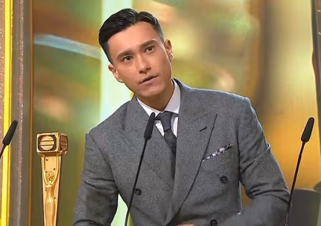 TVB頒獎禮頻頻爆冷,被指關係戶成大贏家!鍾嘉欣第8度無緣視後