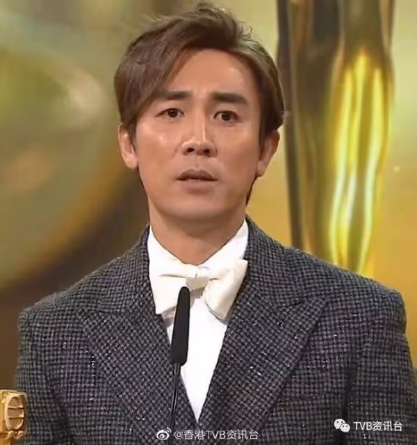 TVB台慶頒獎禮︱譚俊彥獲父親狄龍見證 打敗張振朗成雙料視帝