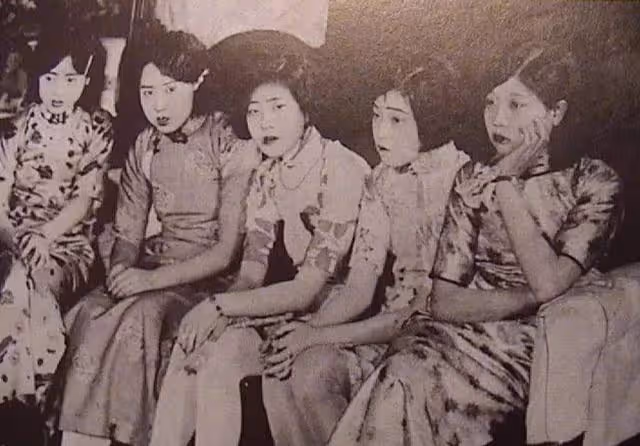 日本一女子站街60年,74歲仍盛裝打扮在拉客,卻備受人們尊重