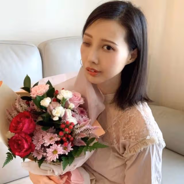 41歲女星抗癌4年病情好轉!曾經歷38次放療化療,為保命切除子宮