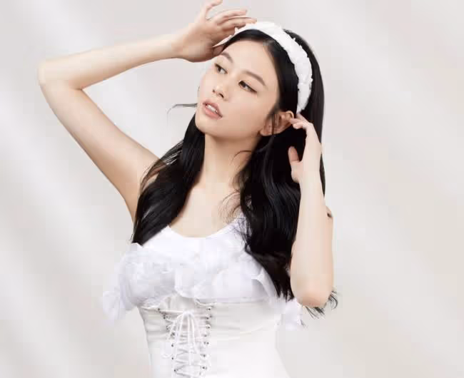 任達華17歲女兒被懷疑談戀愛,與小鮮肉同行照曝光!老爸親自回應