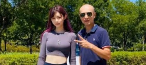不雅視頻被瘋傳，被爆身世造假的機車女神痞幼，到底是什麼來頭？
