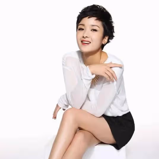 星二代李乃文：出道17年不溫不火，47歲感情成謎，跟顏丙燕是好友