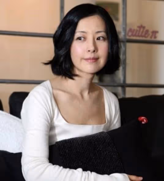 「凍齡女神」徐貞姬:62歲老太長著26歲的臉,10萬小鮮肉追求她