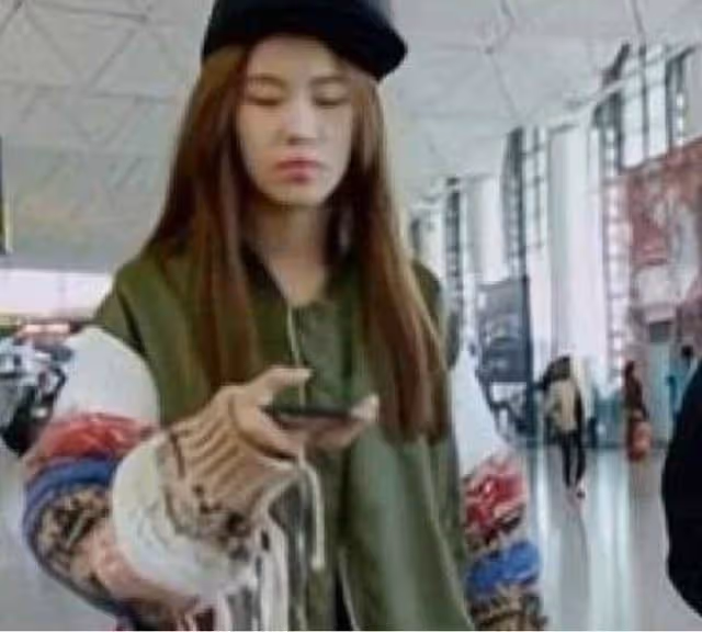 遼寧巨嬰劉思琦:16歲吃飯靠人喂,每天開銷過萬,如今過得怎麼樣