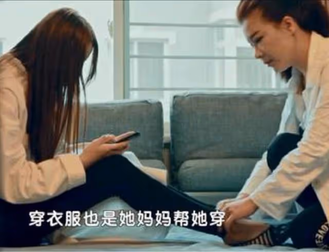遼寧巨嬰劉思琦:16歲吃飯靠人喂,每天開銷過萬,如今過得怎麼樣