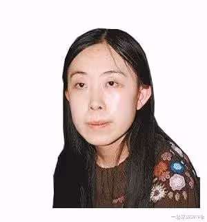 為了劉德華,逼得父親賣腎、賣房、甚至跳海,追星給她帶來了什麼