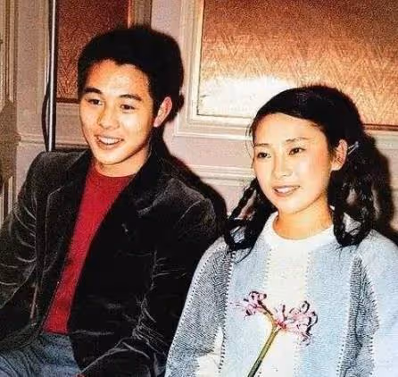 「親情夢」破碎的李思:對父親有恨,因原生家庭,33歲不敢結婚