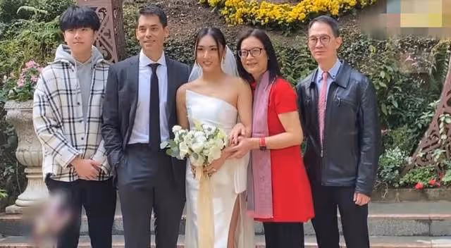 26歲TVB主持人官宣結婚！低調嫁給美日混血老公，當眾熱吻好幸福