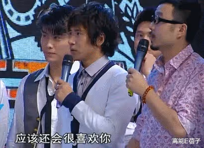 不滿老同學林夏薇被嘲TVB最水視後，陳曉深夜怒懟網友