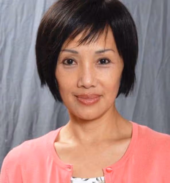 韓馬利姐妹罕同框,妹妹美貌出眾曾參加港姐,與翁美玲是同屆佳麗
