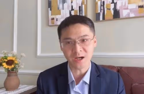 從復旦女神陳果，到法外狂徒羅翔，"公知"為何都逃不過人人喊打？