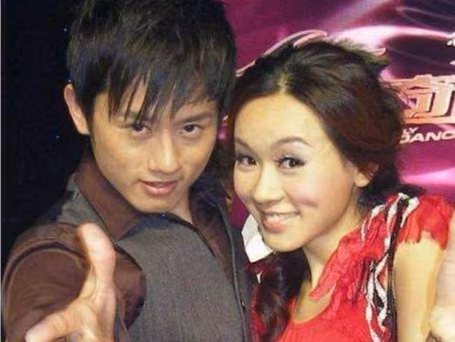 她與張傑同床共枕5年,給了謝娜兩大嘴巴子,到現在雙方都不願同台!