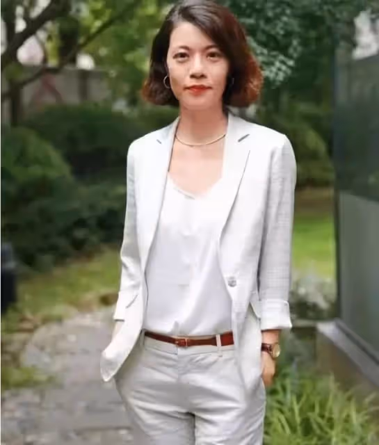 從復旦女神陳果，到法外狂徒羅翔，"公知"為何都逃不過人人喊打？