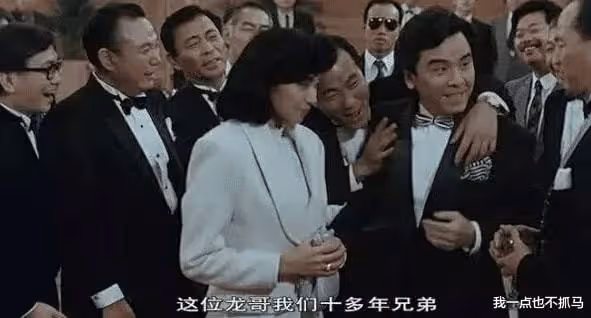 和兄弟反目,被公司拋棄,昔日影帝嘗遍人情冷暖,兒子成水視帝