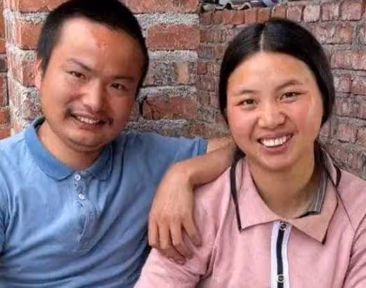 攤牌了?牛愛芳首次公開團隊成員,坦言繼續玩下去帳號可能會廢