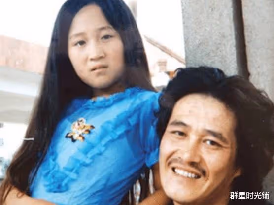 趙本山女兒趙玉芳：弟弟去世，心疼母親葛淑珍，終究原諒了父親