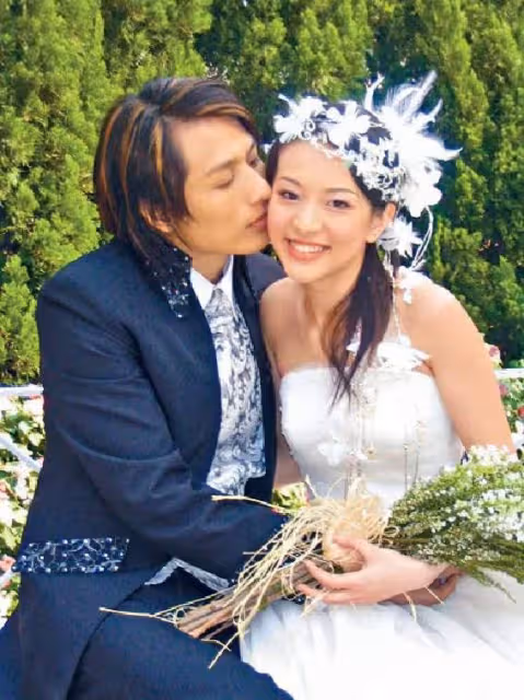 43歲女星遭男友出軌後移民英國！獨自採買行李箱，坦言已沒有留戀