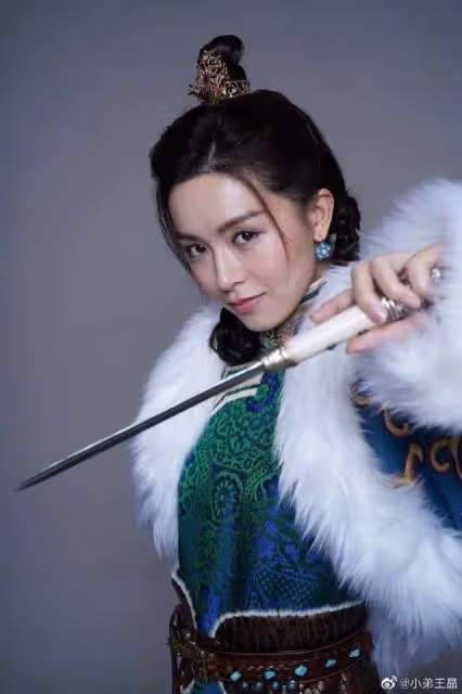 林峰版張無忌被批老氣橫秋，王晶發文力挺，不惜將吳啟華擺上台