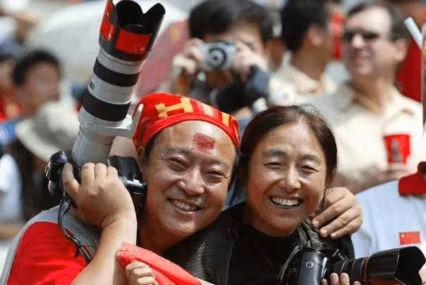 58歲丟官離婚，71歲晚景淒涼，離開馮鞏後，牛群怎麼混成這樣了？