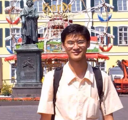 "法外狂徒"羅翔：從網紅教授到被逼退網，他到底經歷了什麼？