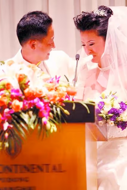 王志文為什麼交往的都是女神級明星,而且還一個比一個漂亮