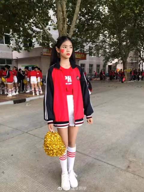 才16歲就美成這樣?讓內娛變天的紫微星說的不會就是她吧?