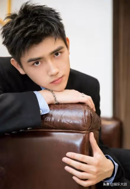 這8位男星減肥前後判若兩人!有人顏值直線上升,有人卻瘦到脫相