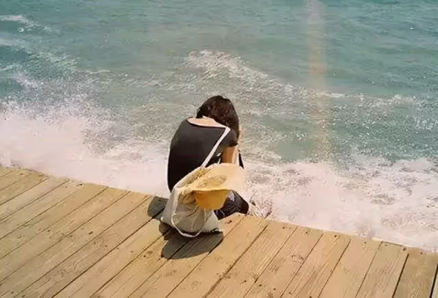 不聯繫一個人的話,大概要多久才能忘記一個愛過的人