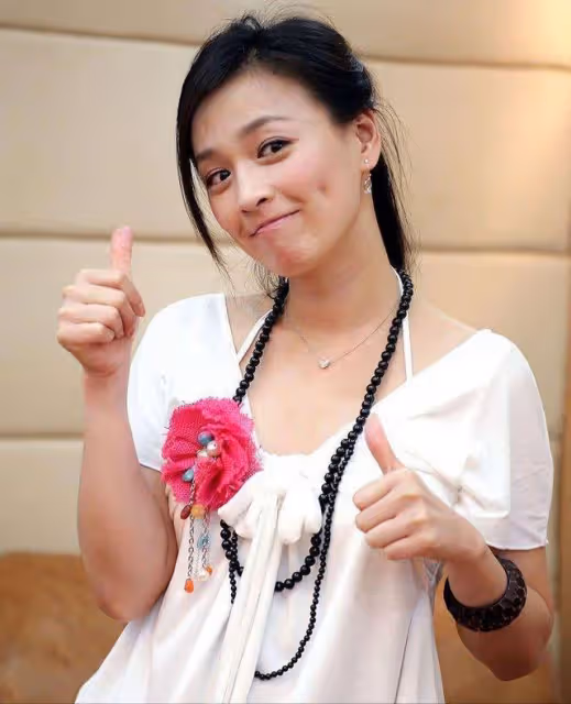 從貧困女孩到知名女星,張庭為何又走到今天這一步?