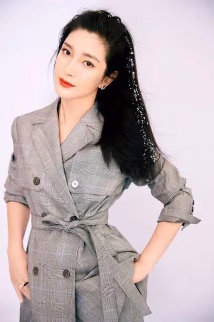 浪姐3最終陣容疑曝光!周濤楊瀾當主持,淡出熒幕近1年李玟也加盟