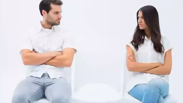 「家裡又多了6口人,咱倆離婚吧」拎不清的鳳凰男,養不起的婆家