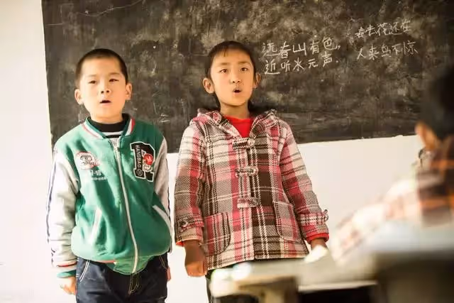 公婆年老想住我家,我拿出一物反問:你忘記這把被砸爛的鎖頭了嗎