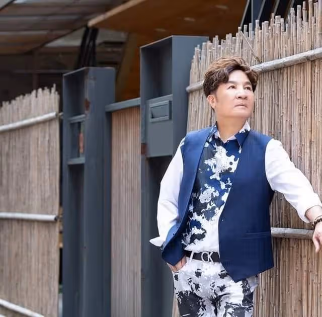 66歲男星摔倒昏迷3月,切氣管仍無好轉,親友不願放棄盼回家過年