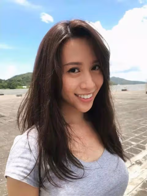 厲害!兩位落選港姐成TVB《東張西望》新女神,全部是學霸美女