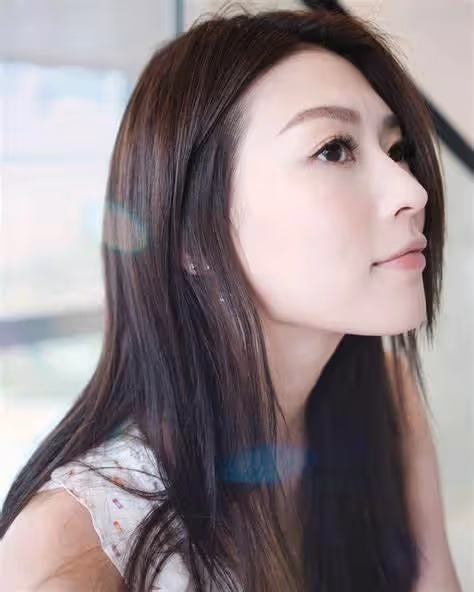 包袱重!TVB上位小花曝曾不敢在前任面前放屁,自感壓力大而分手