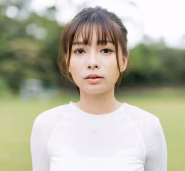 23歲女星被曝出軌導致離婚!前夫指責其絕情,稱有人給1萬封口費