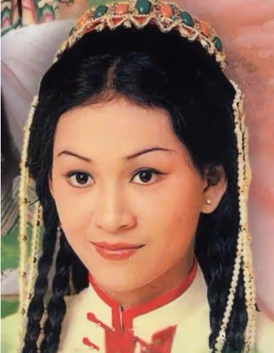 余安安,23歲的她與發哥閃婚閃離,顏值高過發嫂為何卻被周母嫌棄