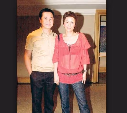 余安安,23歲的她與發哥閃婚閃離,顏值高過發嫂為何卻被周母嫌棄