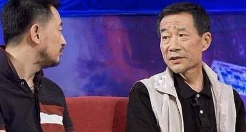 7年前，那個因「夜宿門」身敗名裂的黃海波，如今過得怎麼樣了？